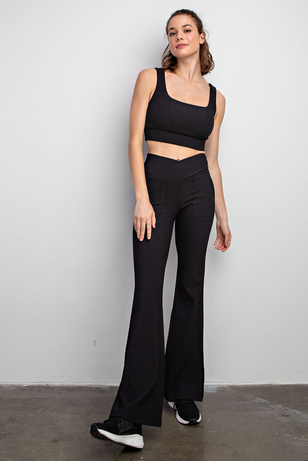 NYLON RIB V WAIST CORSSOVER FLARED LEGGINGS