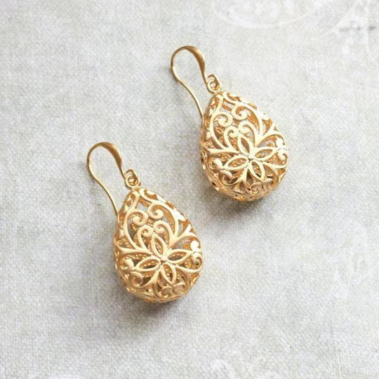 Golf Teardrop Filgree Earrings