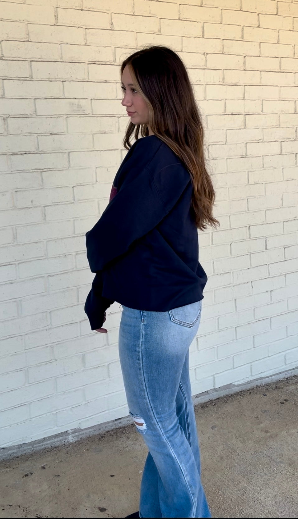 Grinch Mistletoe Navy Sweatshirt