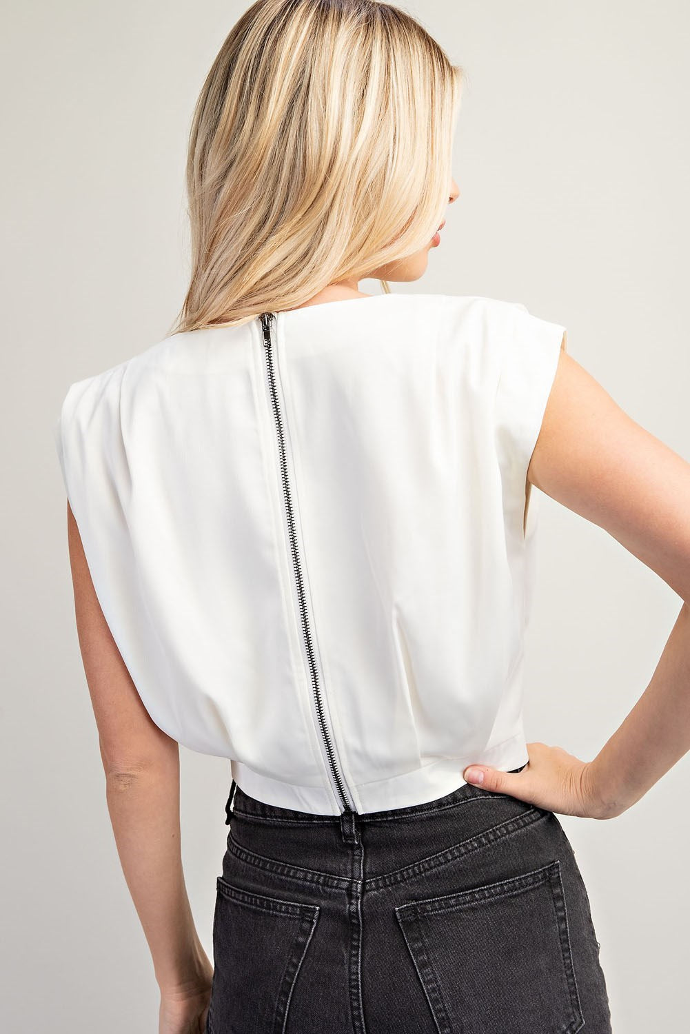 Pleated Top With Metal Zipper On Back