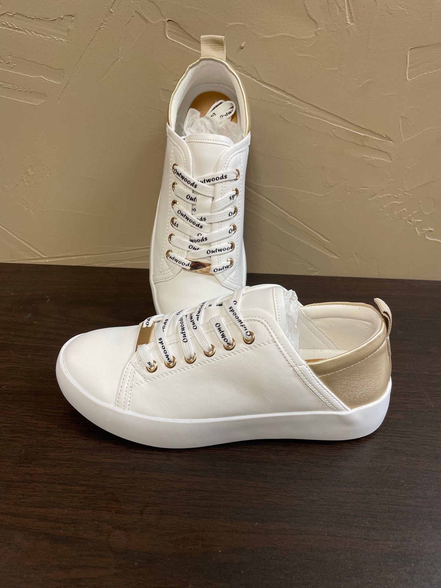 OUTWOODS  Shauna Gold Combo Sneaker