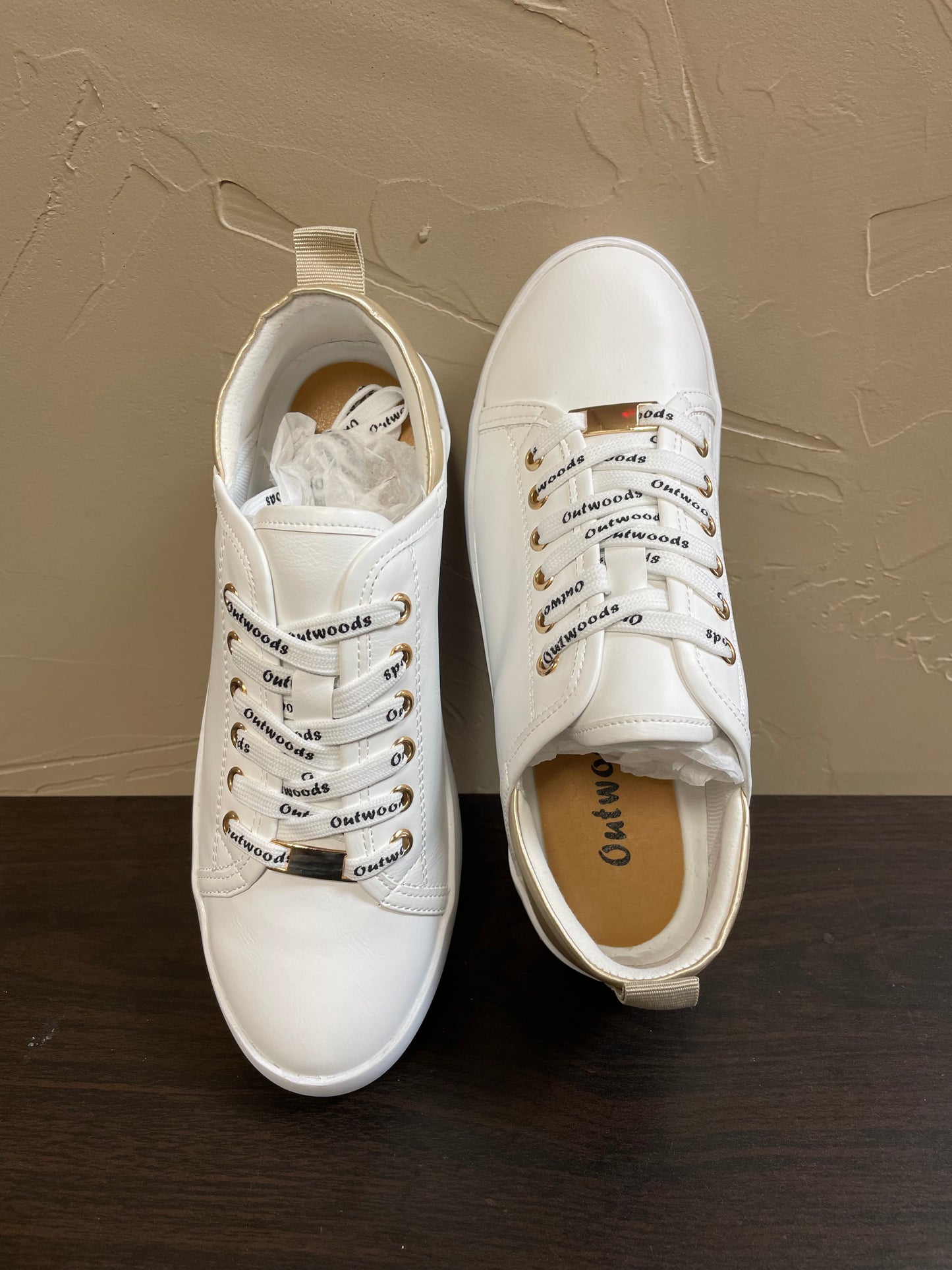 OUTWOODS  Shauna Gold Combo Sneaker