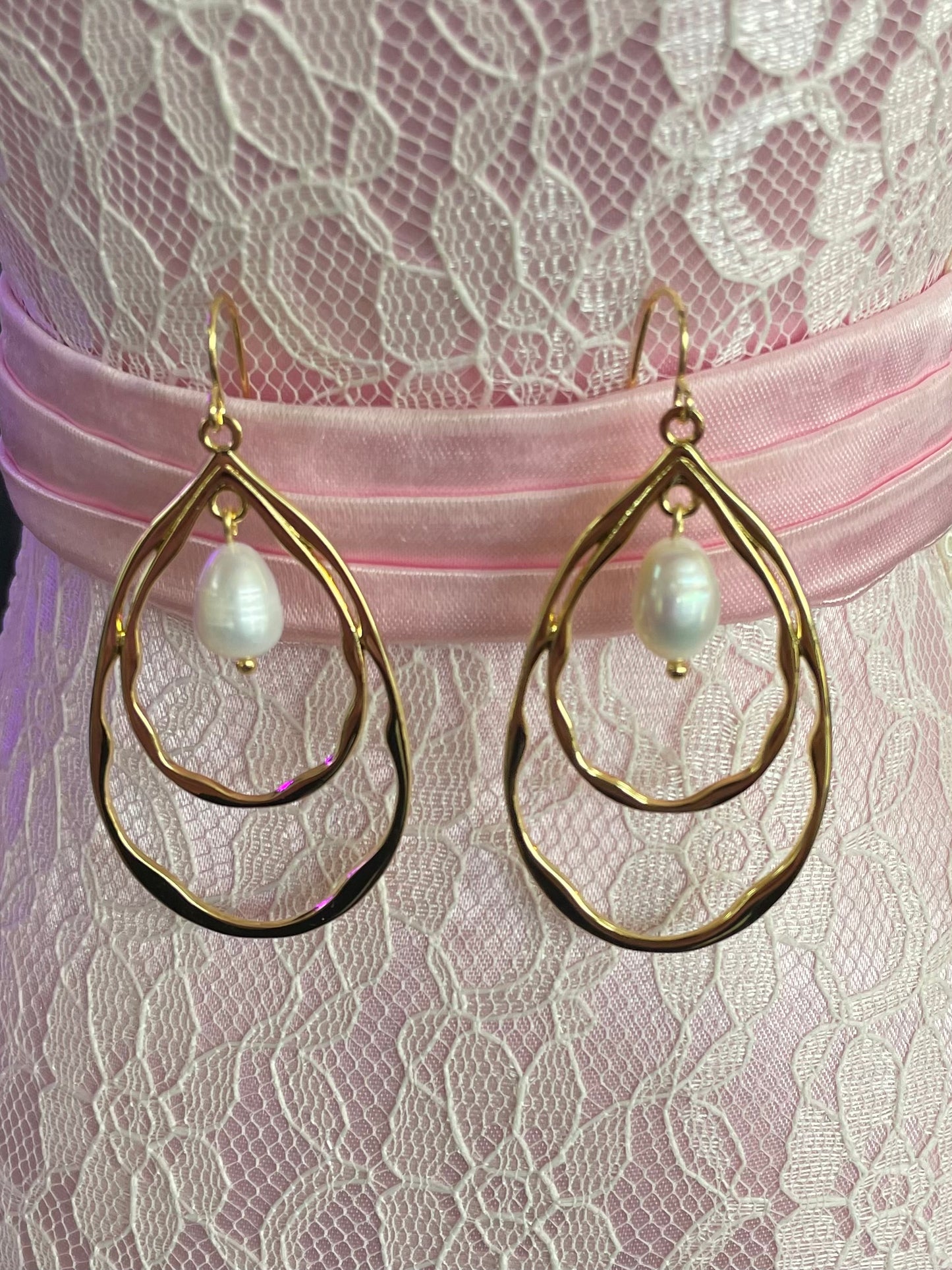 Double Organic Pearl Teardrop Earring