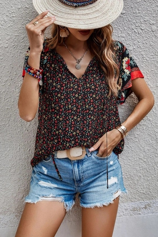 BOHO V NECK