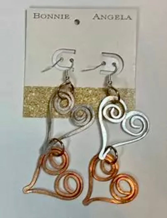 Baroque Duet Heart Hammered Wire Earrings